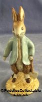 Besick Beatrix Potter Peter Rabbit Digging quality figurine